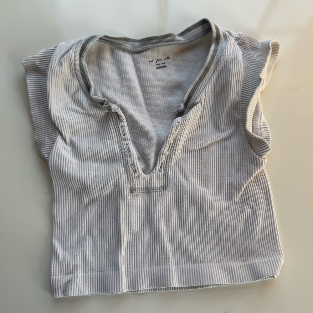Urban Outfitters crop top